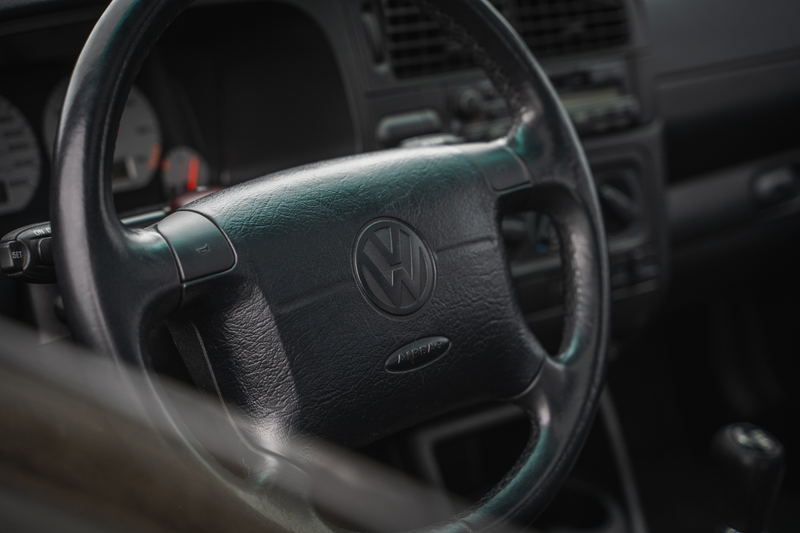 Illustration for article titled The Volkswagen Jetta GLX VR6 Was Ahead Of Its Time